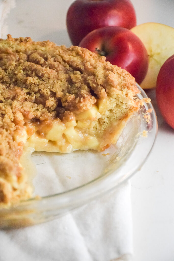 RubyFrost Apple Pie Crumble with Snickerdoodle Cookie Crust - RubyFrost®